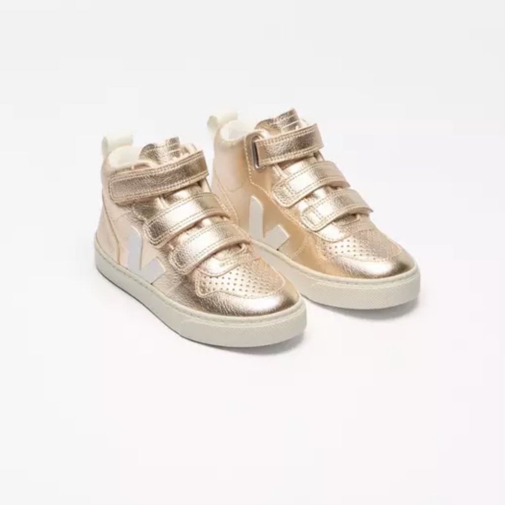 Veja Kids Sneakers in Metallic Rose Gold and White